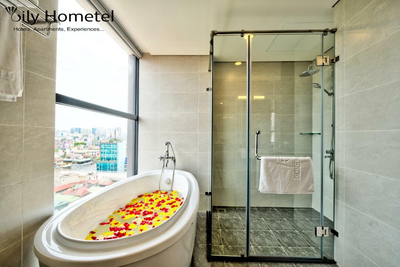 Cau Giay Hotel - By Bay Luxury 河内 外观 照片